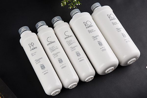 凈水器濾芯外殼打標(biāo)刻字，激光打標(biāo)的工藝之美