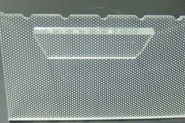 亞克力導(dǎo)光板激光打點雕刻工藝