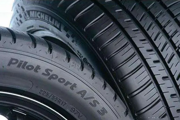 汽車橡膠輪胎打標刻字設(shè)備—輪胎激光打標機 汽車橡膠輪胎打標刻字設(shè)備—輪胎激光打標機