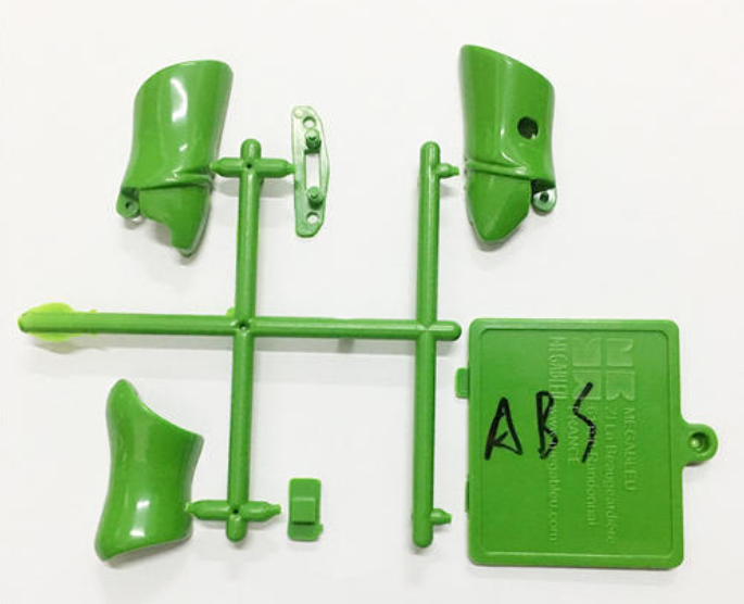 塑料件水口切割，選擇激光切割機(jī)更合適