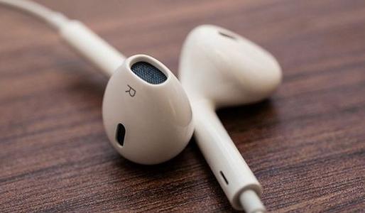 激光打標技術(shù)應(yīng)用之耳機激光打標