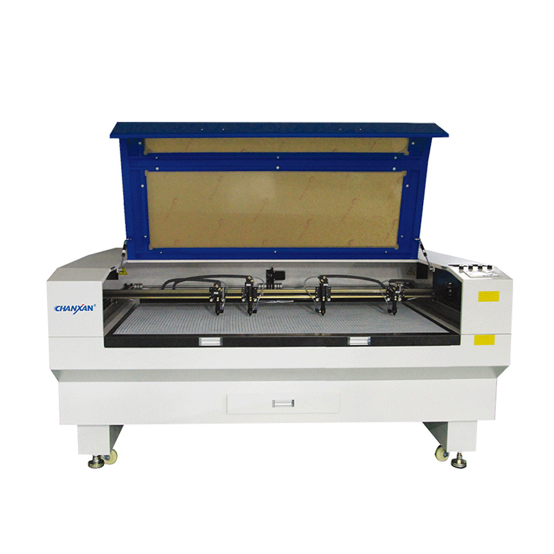 飛機板四頭切割機